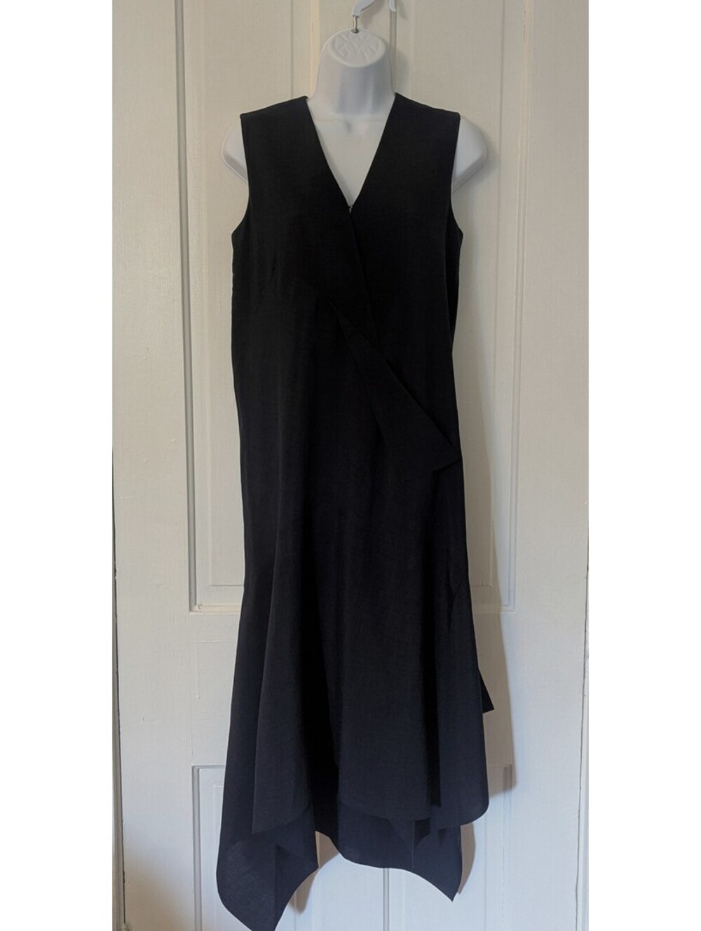 COS NWT BLACK SCULPTURAL ASYMMETRICAL ARCHITECTURAL DRESS MIDI DRESS | SIZE